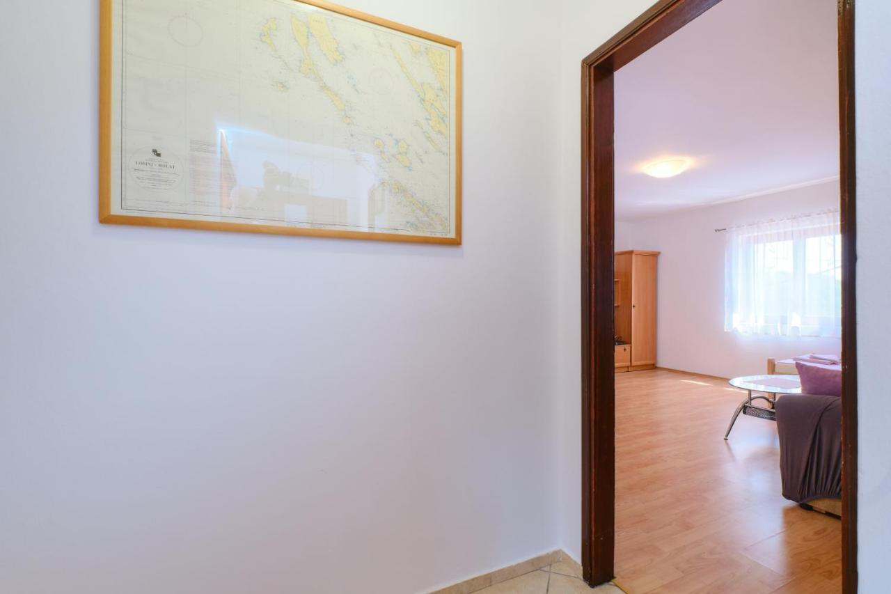 Apartments With A Parking Space Cunski, Losinj - 7867 Exterior foto